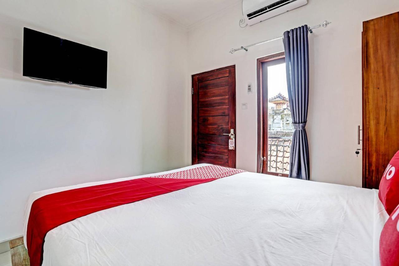 Oyo 91080 Kubu D&D Guesthouse Seminyak  Exterior photo